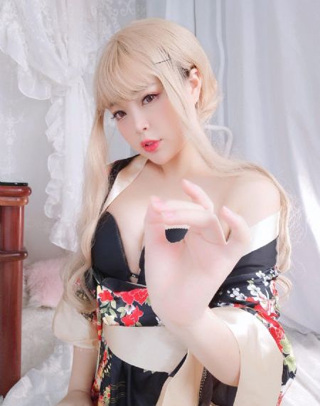 亚瑟中文在线