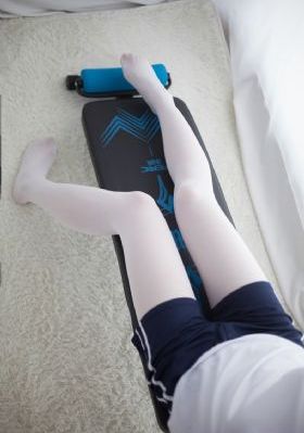 天降女子从2楼掉下了未修剪